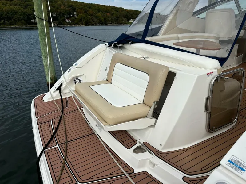 Slide: The Image of Sea Ray SUNDANCER 350 2009 - 11