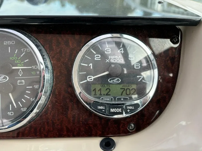 Slide: The Image of Sea Ray SUNDANCER 350 2009 - 15