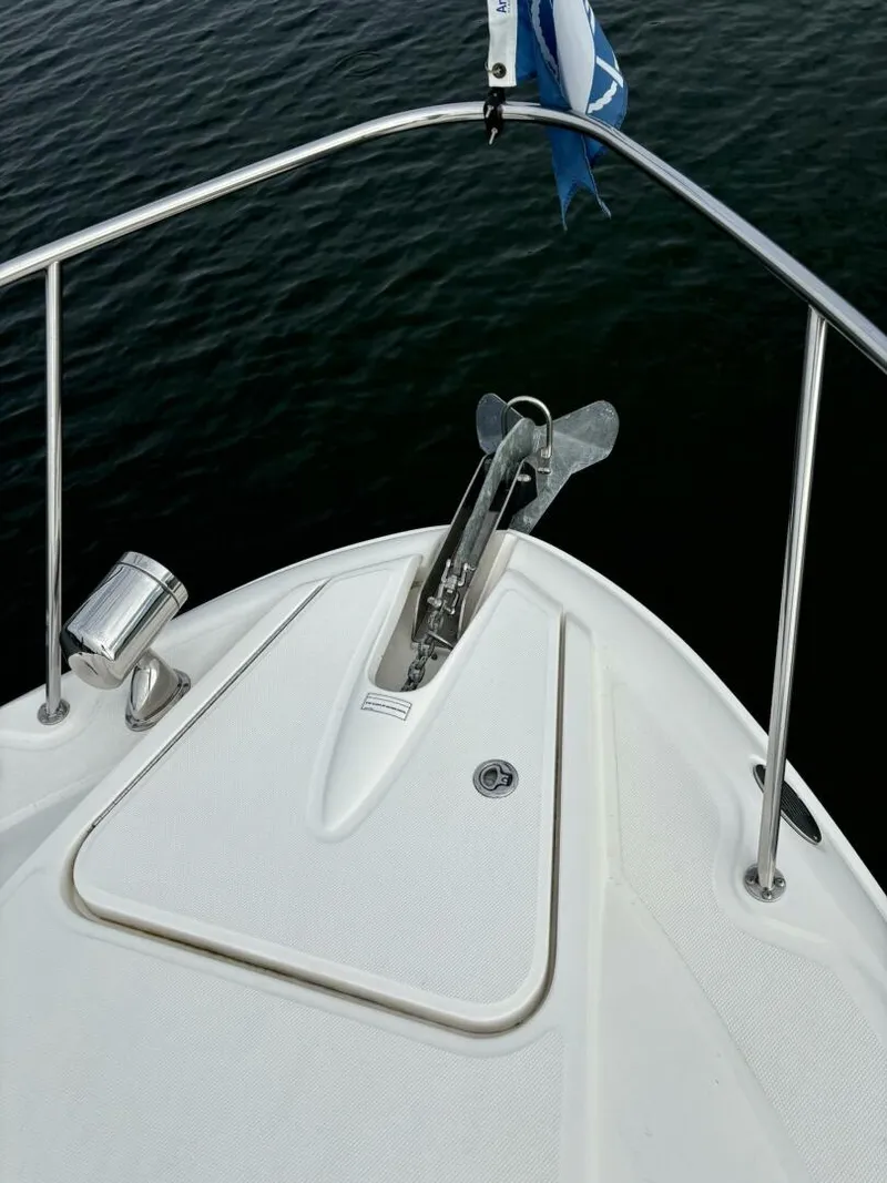 Slide: The Image of Sea Ray SUNDANCER 350 2009 - 16