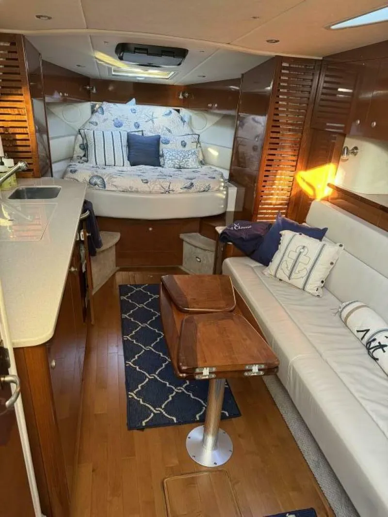 Slide: The Image of Sea Ray SUNDANCER 350 2009 - 26