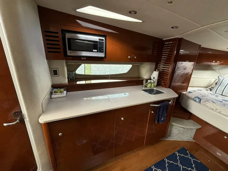 Slide: The Image of Sea Ray SUNDANCER 350 2009 - 33