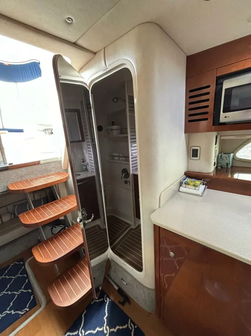 Slide: The Image of Sea Ray SUNDANCER 350 2009 - 43