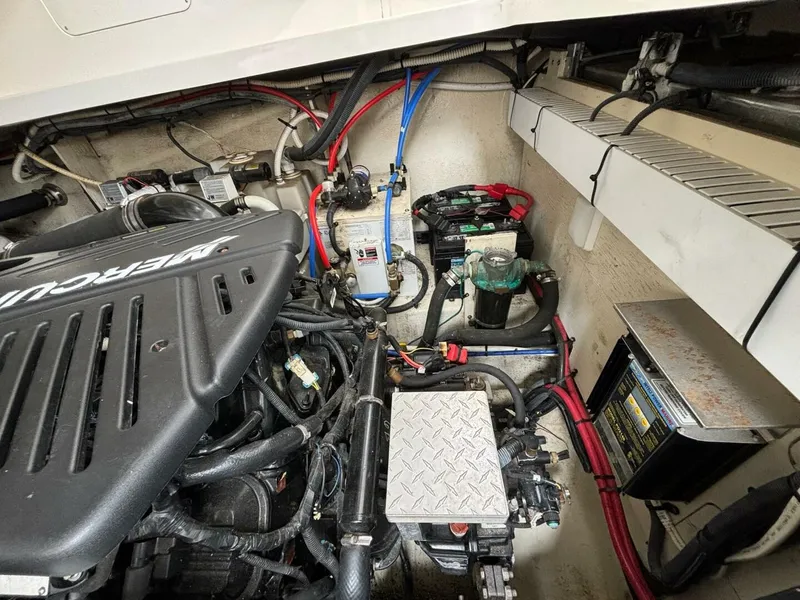 Slide: The Image of Sea Ray SUNDANCER 350 2009 - 48
