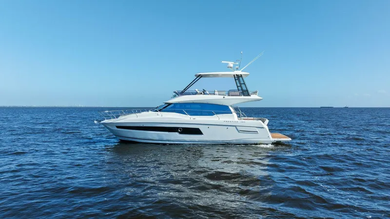 Slide: The Image of Prestige 460 Flybridge 2022 - 62