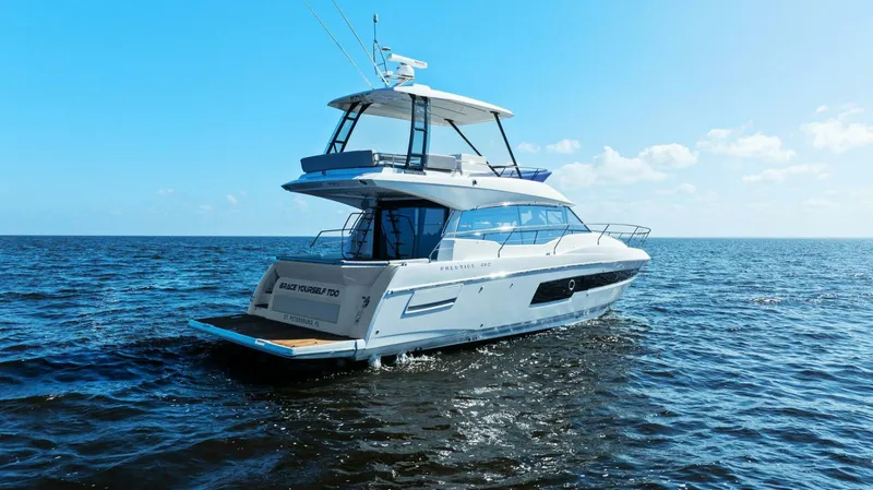 Slide: The Image of Prestige 460 Flybridge 2022 - 73