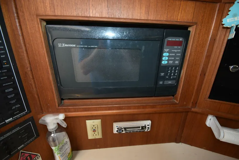 Slide: The Image of Carolina 28 Express 1999 - 20