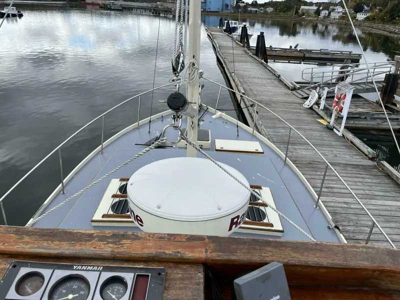 Slide: The Image of Bass Harbor Flybridge Cruiser 1976 - 2