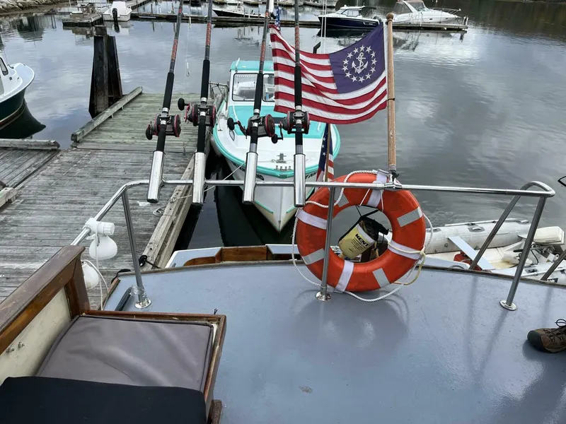 Slide: The Image of Bass Harbor Flybridge Cruiser 1976 - 4