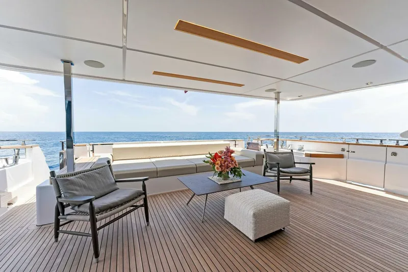 Slide: The Image of Custom Navetta 33 2024 - 33