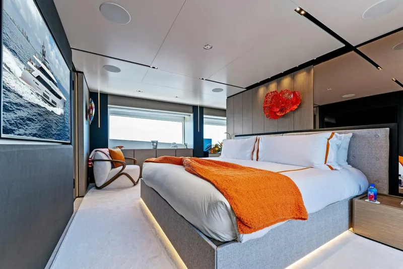 Slide: The Image of Custom Navetta 33 2024 - 71