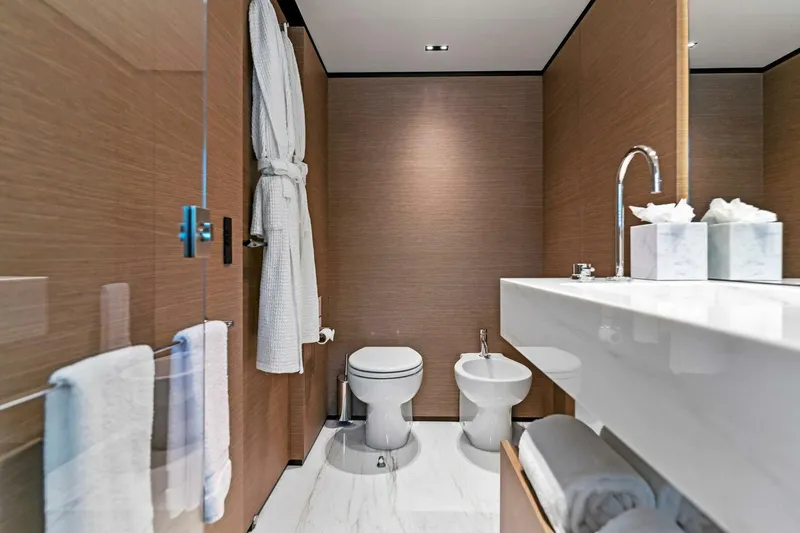 Slide: The Image of Custom Navetta 33 2024 - 87