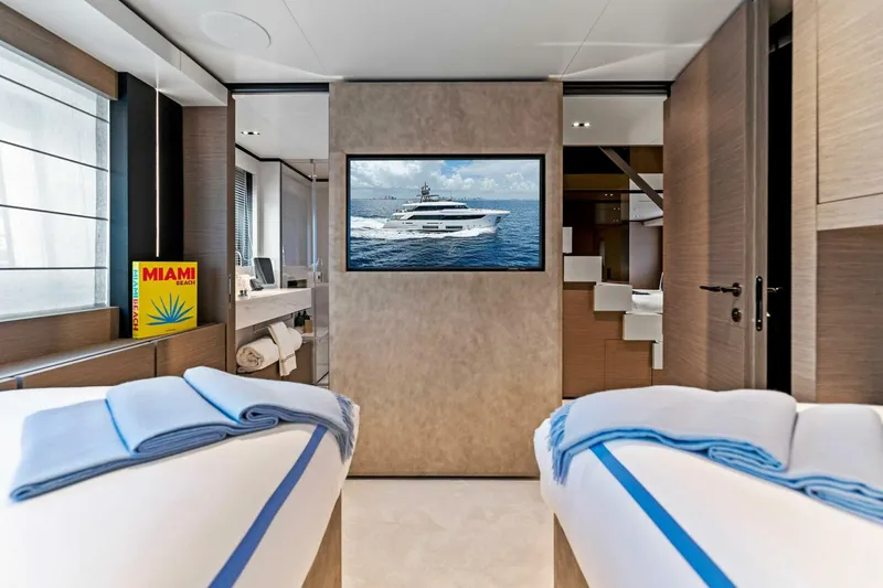Slide: The Image of Custom Navetta 33 2024 - 89
