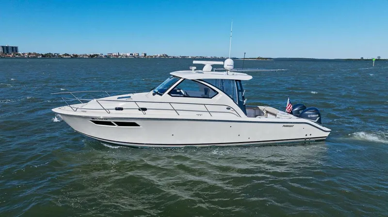 The Image of Pursuit 355 OS 2018 - 0