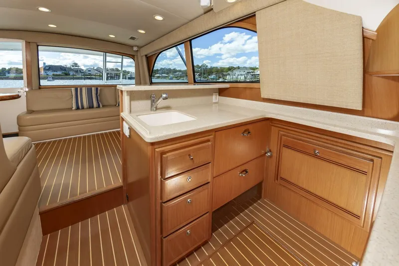 Slide: The Image of Cabo 43 Convertible 2008 - 31