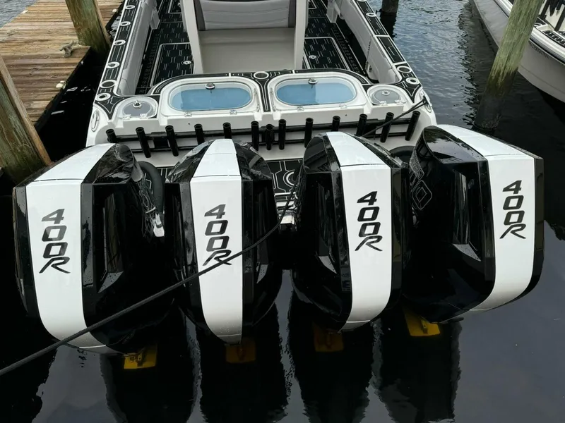 Slide: The Image of Nor-Tech 392 Super Fish 2024 - 12
