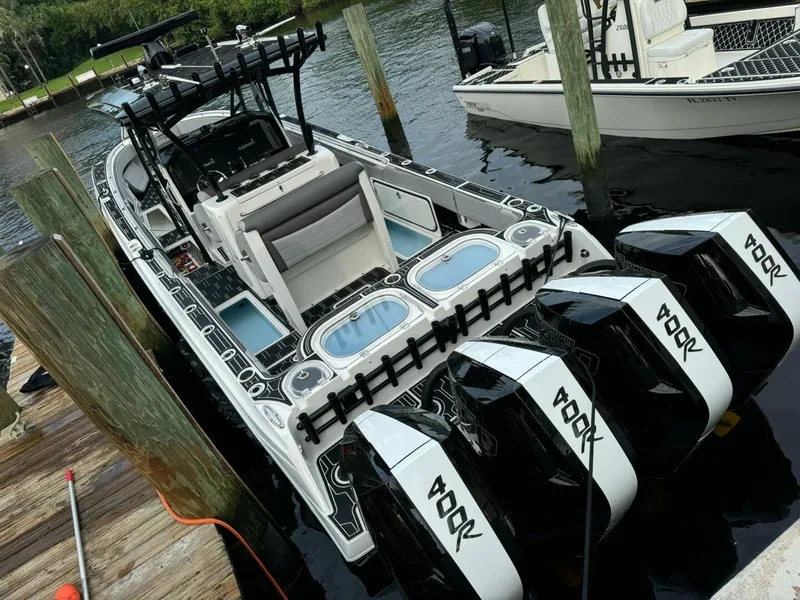 Slide: The Image of Nor-Tech 392 Super Fish 2024 - 21