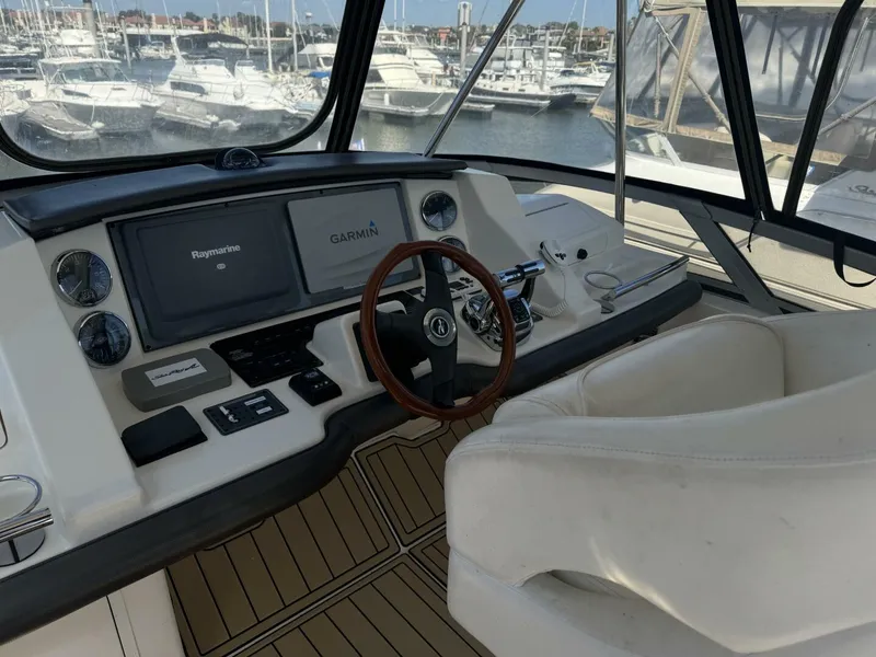 Slide: The Image of Sea Ray 36 Sedan Bridge 2007 - 14