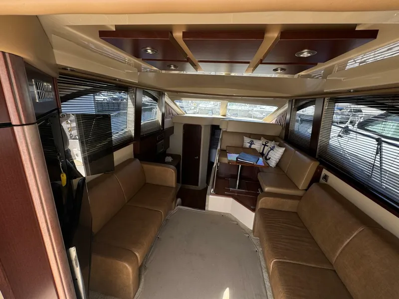 Slide: The Image of Sea Ray 36 Sedan Bridge 2007 - 25