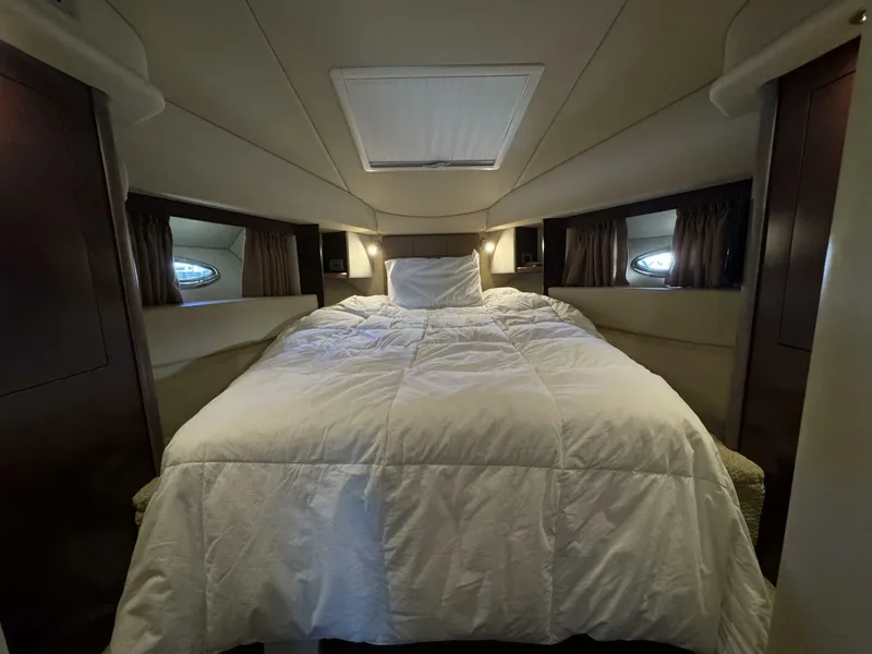 Slide: The Image of Sea Ray 36 Sedan Bridge 2007 - 41