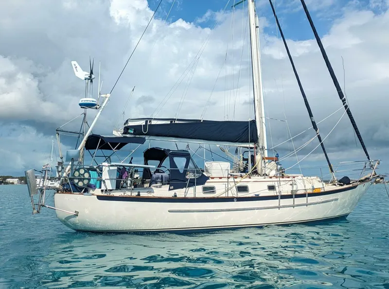 The Image of Pacific Seacraft 37 1995 - 0