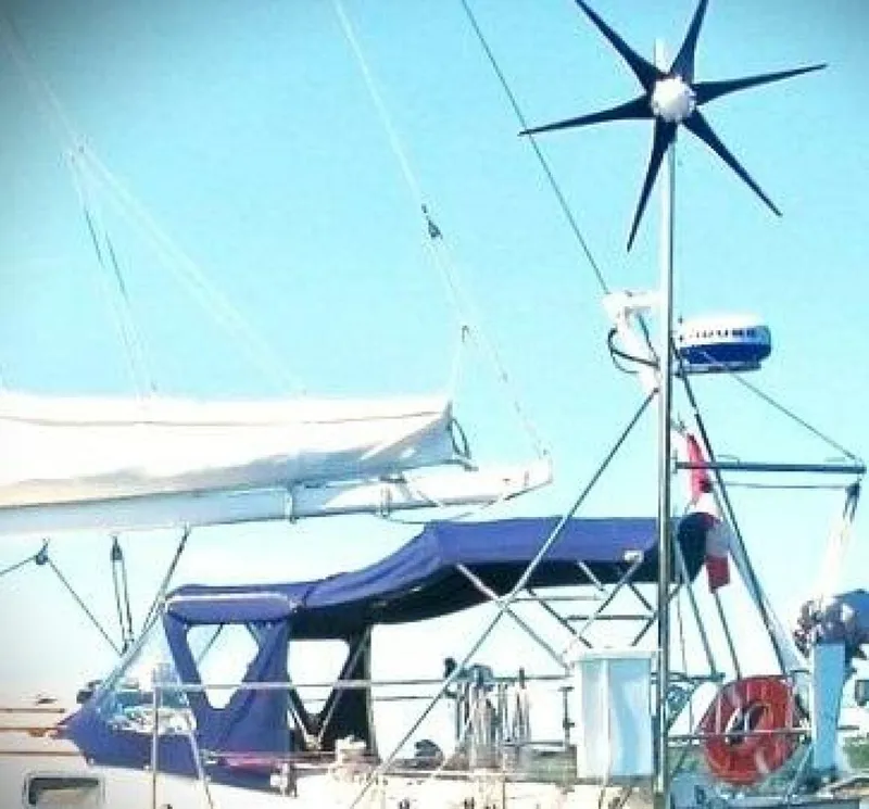 Slide: The Image of Pacific Seacraft 37 1995 - 16