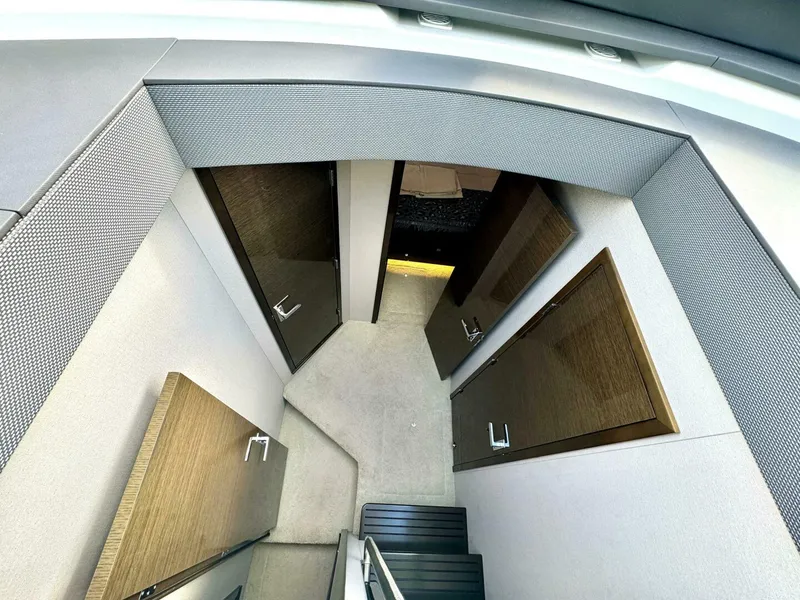 Slide: The Image of Cruisers 50 Cantius 2020 - 20