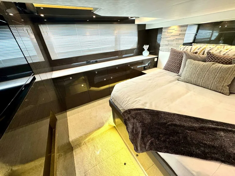 Slide: The Image of Cruisers 50 Cantius 2020 - 26