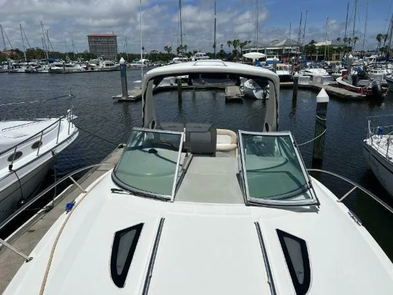 Slide: The Image of Sea Ray Sundancer 2012 - 3