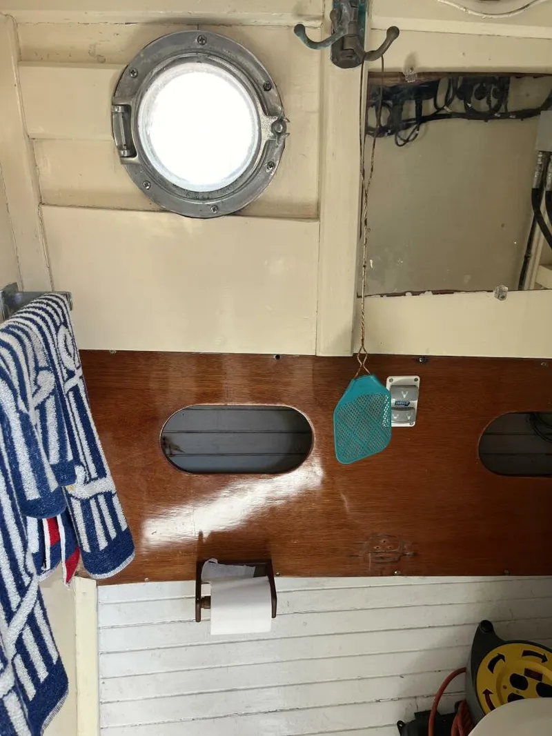 Slide: The Image of Bunker and Ellis Downeast Pleasure 1950 - 14