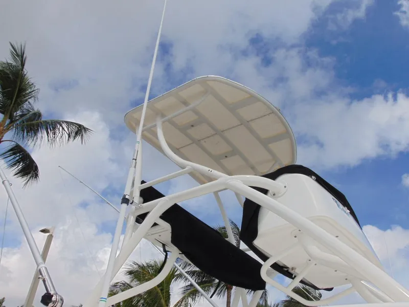 Slide: The Image of Boston Whaler 370 Outrage 2013 - 11