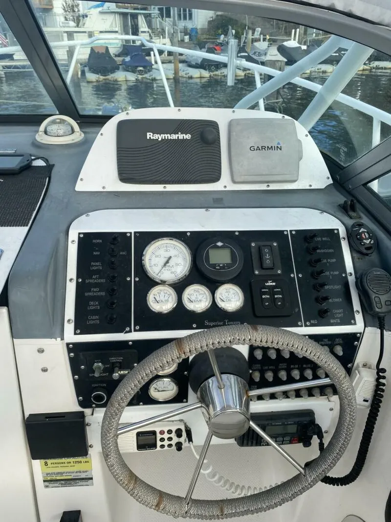 Slide: The Image of Bayliner 2052 Trophy 1999 - 16