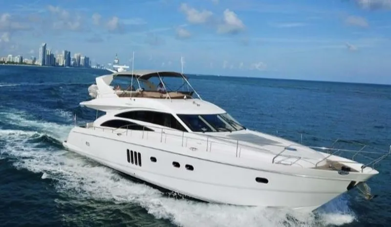 The Image of Viking 67 Flybridge 2008 - 0
