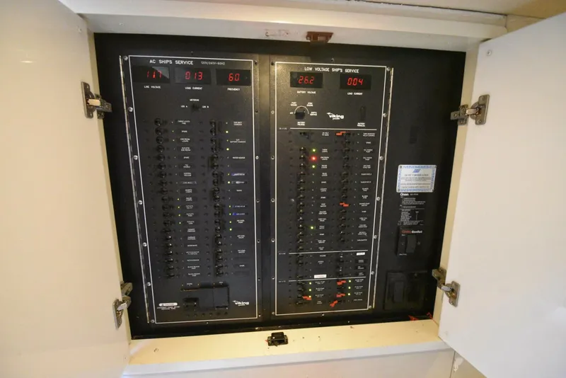 Slide: The Image of Viking 45 Express 2003 - 29