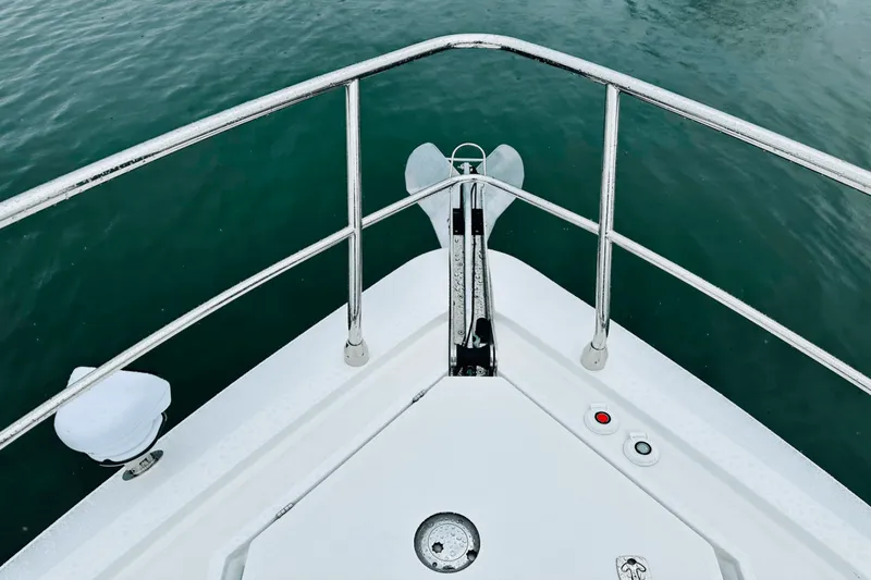 Slide: The Image of Galeon 500 FLY 2024 - 16