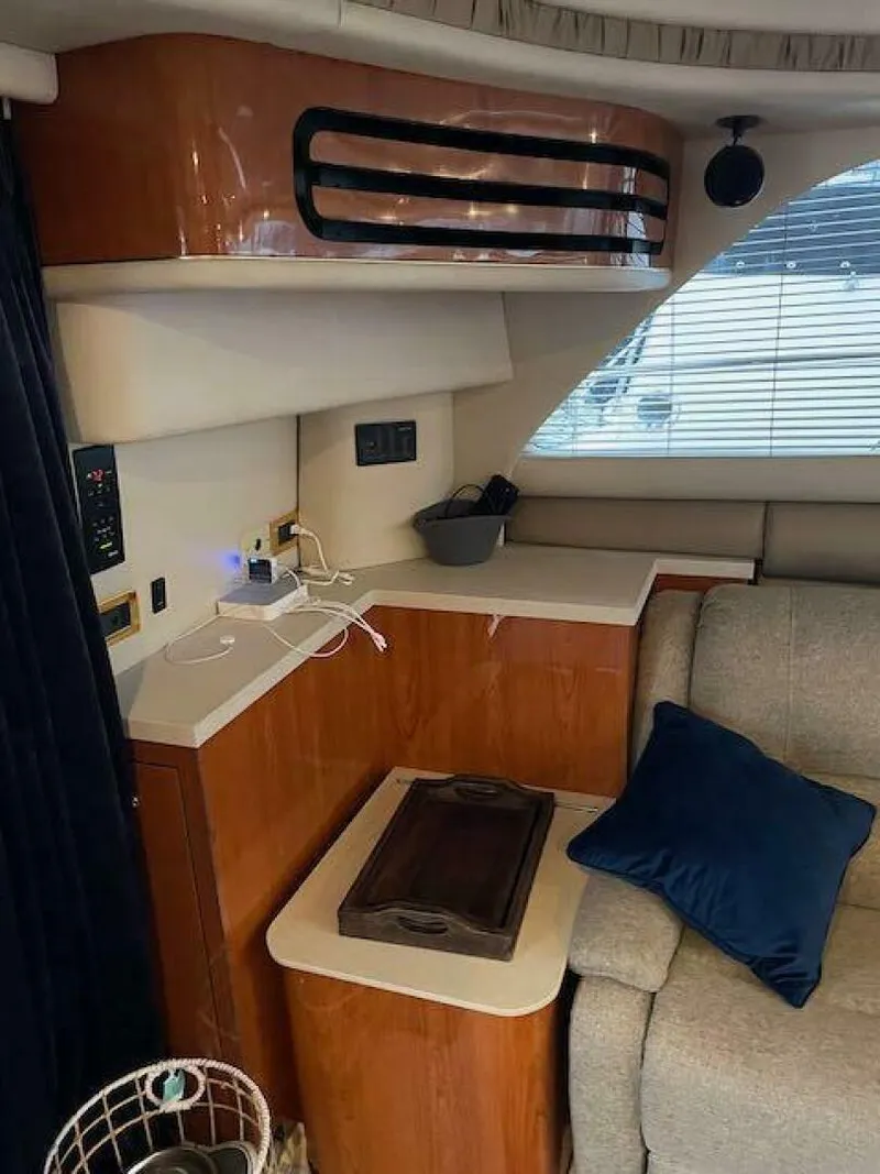 Slide: The Image of Sea Ray 480 Sedan Bridge 1999 - 13