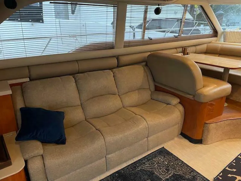 Slide: The Image of Sea Ray 480 Sedan Bridge 1999 - 14