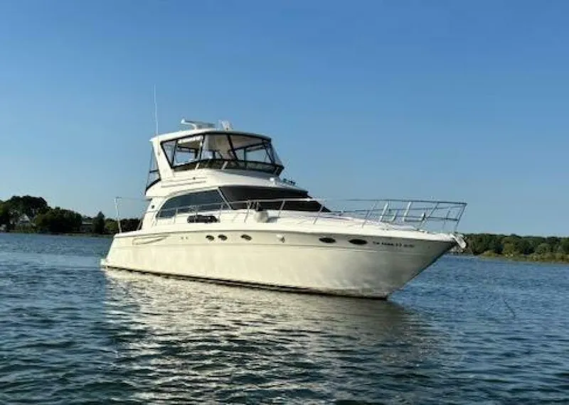 Slide: The Image of Sea Ray 480 Sedan Bridge 1999 - 2