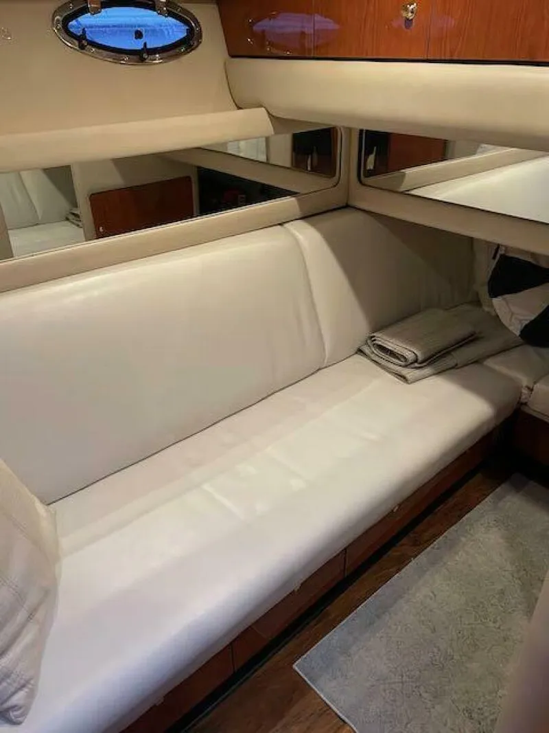 Slide: The Image of Sea Ray 480 Sedan Bridge 1999 - 27