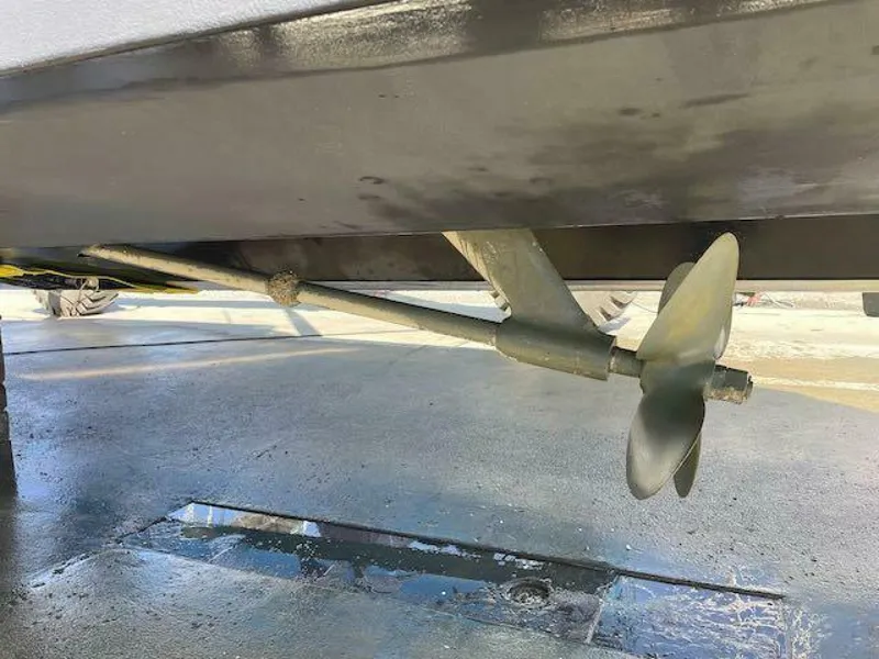 Slide: The Image of Sea Ray 480 Sedan Bridge 1999 - 4