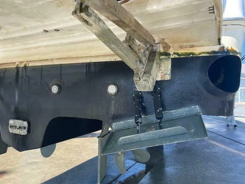 Slide: The Image of Sea Ray 480 Sedan Bridge 1999 - 5