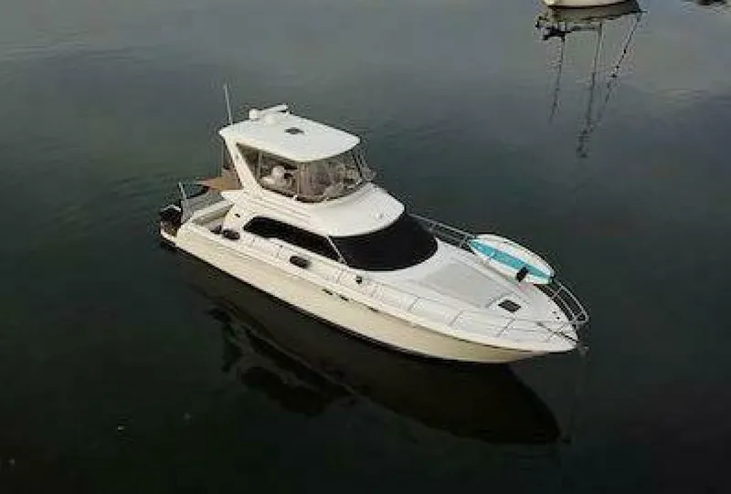 Slide: The Image of Sea Ray 480 Sedan Bridge 1999 - 50
