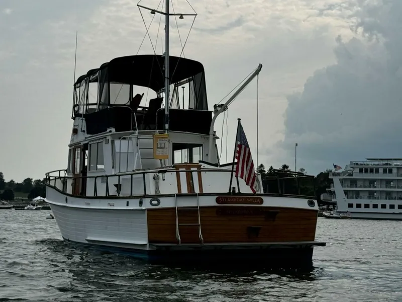 Slide: The Image of Grand Banks 42 Classic 1976 - 59