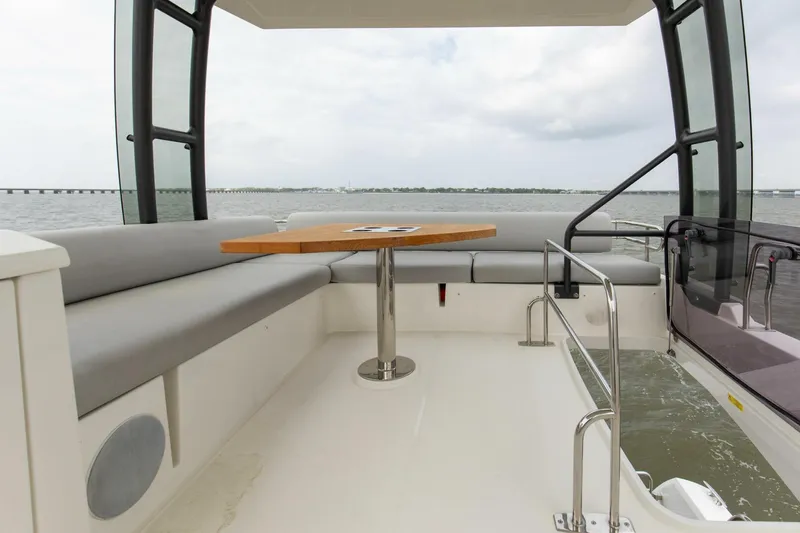 Slide: The Image of Prestige 460 Flybridge 2023 - 37