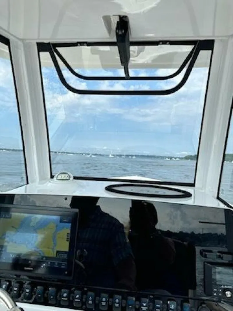 Slide: The Image of Sea Hunt 265 Ultra 2022 - 4