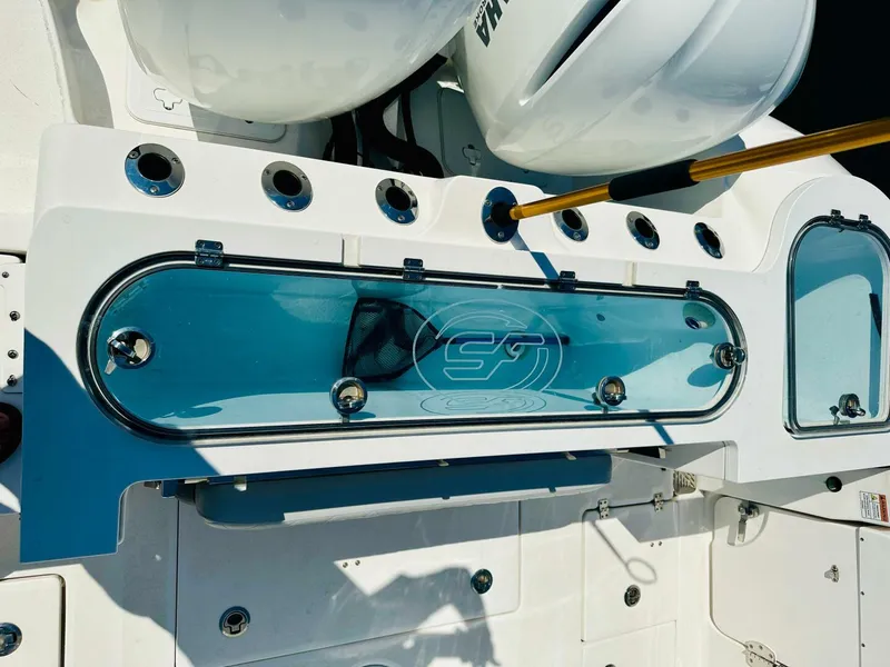 Slide: The Image of Sea Fox 328 Commander 2019 - 4