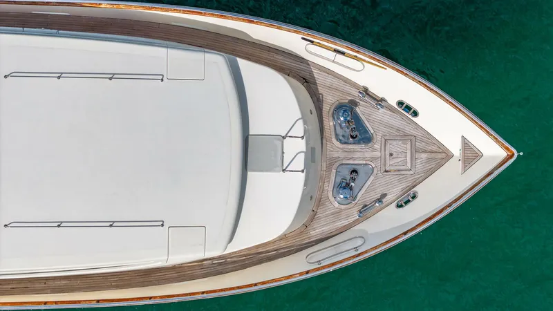 Slide: The Image of Azimut 2000 - 53