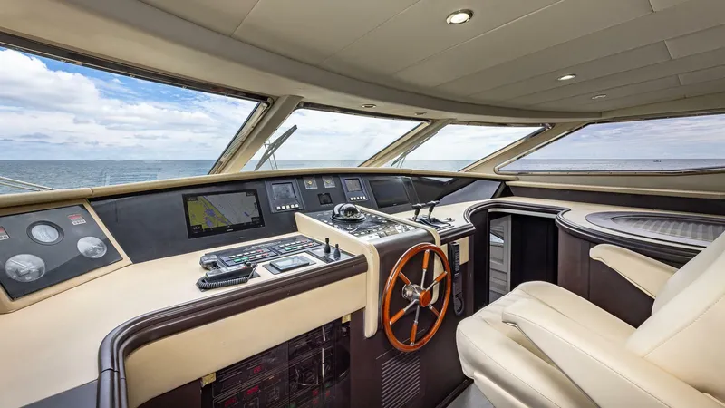 Slide: The Image of Azimut 2000 - 61
