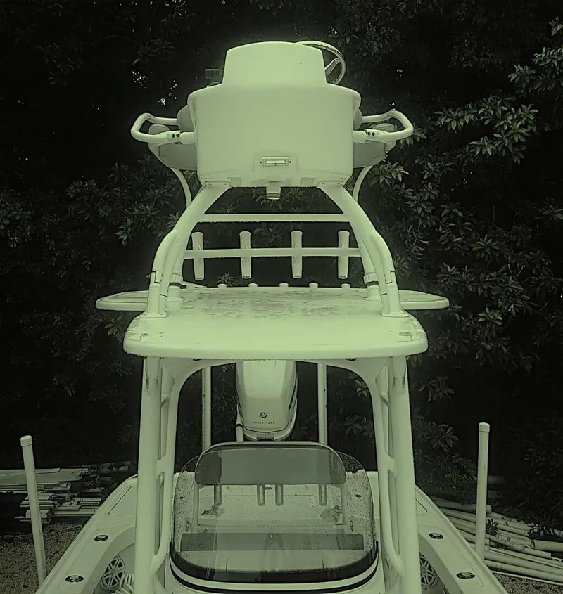 Slide: The Image of SeaVee 270Z 2017 - 11