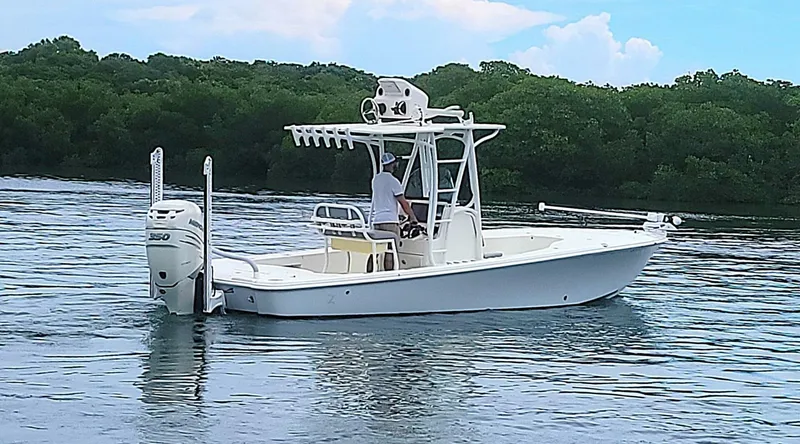 Slide: The Image of SeaVee 270Z 2017 - 25