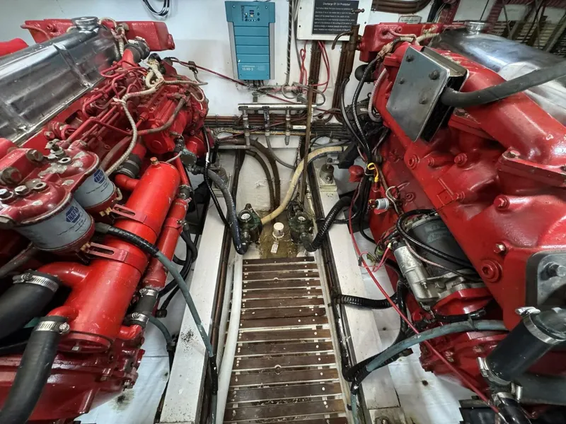 Slide: The Image of Grand Banks 42 Motor Yacht 1989 - 80